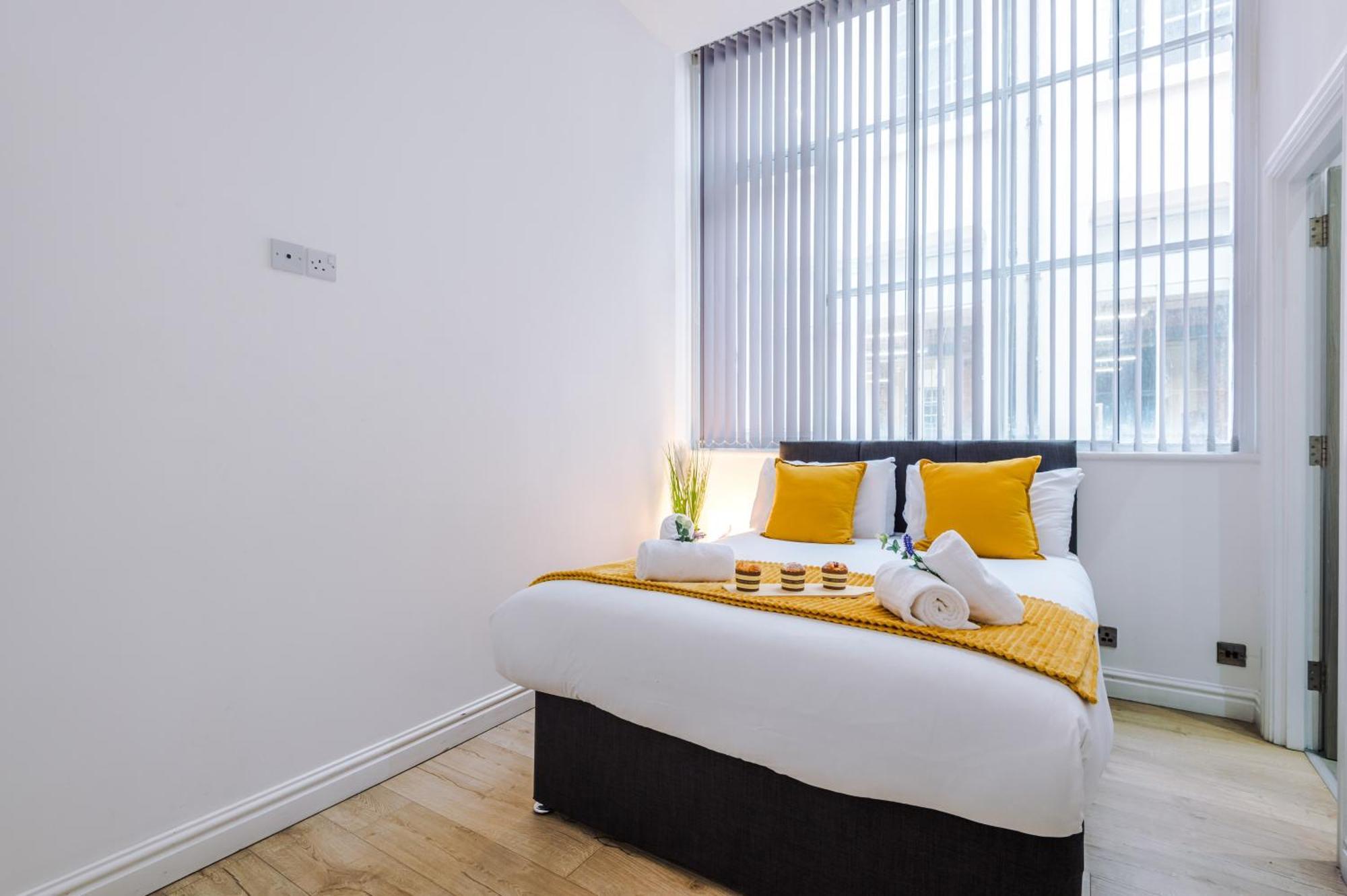 Modern 2-Bedroom Apt In The Heart Of City Centre Liverpool Exterior photo