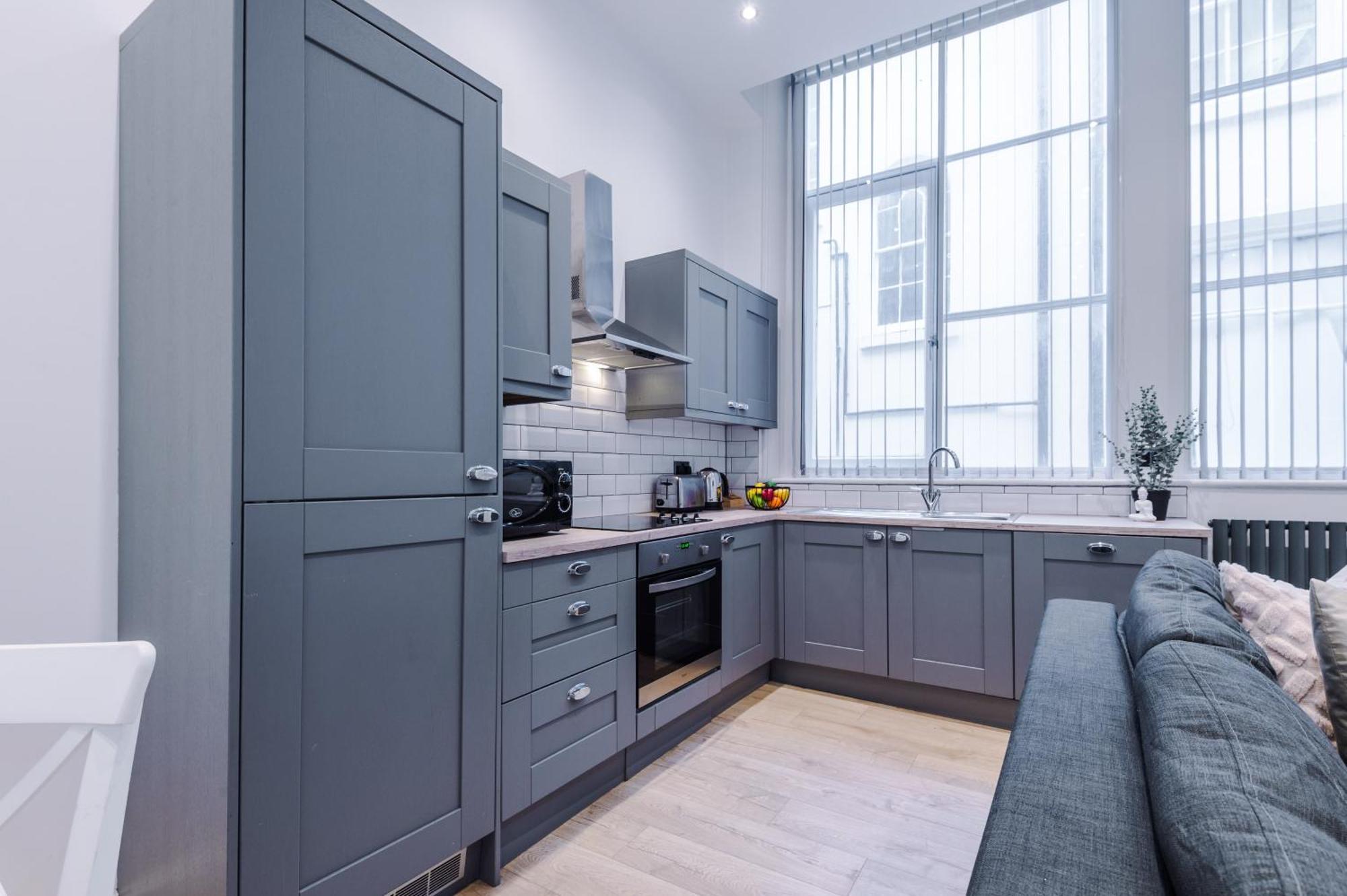 Modern 2-Bedroom Apt In The Heart Of City Centre Liverpool Exterior photo