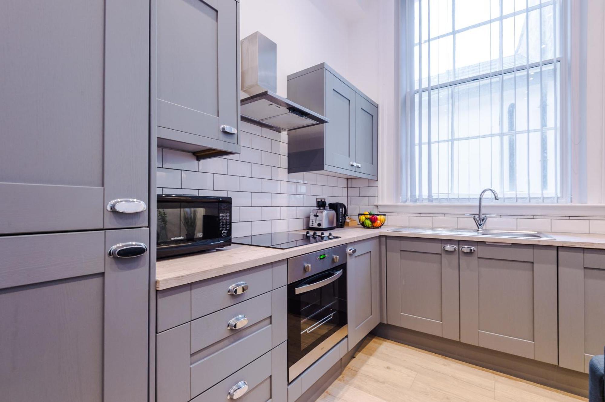 Modern 2-Bedroom Apt In The Heart Of City Centre Liverpool Exterior photo